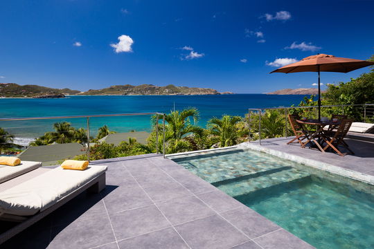 VILLA MIRANDE POOL & TERRACE 4