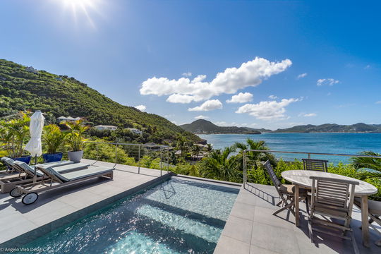 VILLA MIRANDE POOL & TERRACE 5