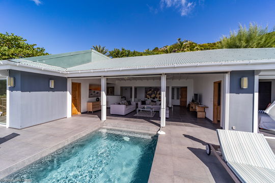 VILLA MIRANDE POOL & TERRACE 9