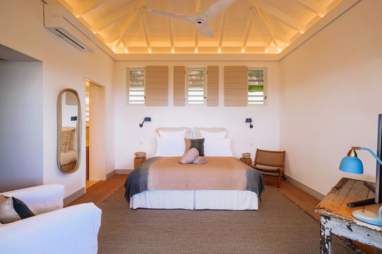 VILLA MAMIAMI BEDROOM1 1