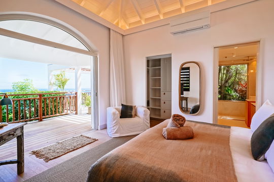 VILLA MAMIAMI BEDROOM1 2