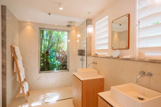 VILLA MAMIAMI BEDROOM1 6