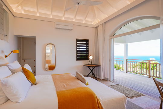 VILLA MAMIAMI BEDROOM2 3