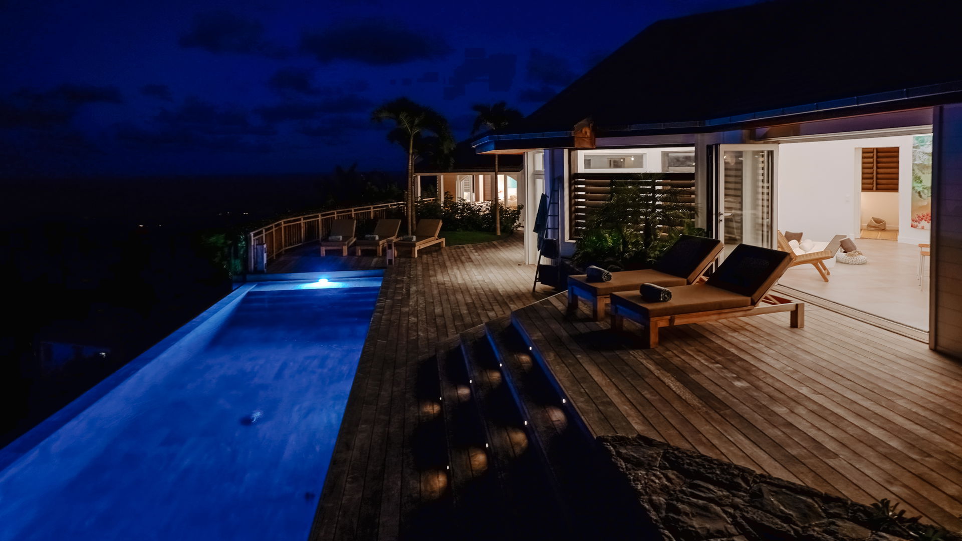 BY NIGHT