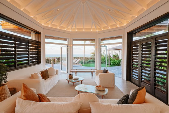VILLA MAMIAMI LIVING AREA 5