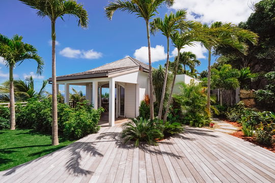 VILLA MAMIAMI OUTDOORS 11