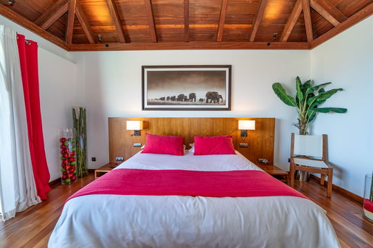 VILLA KYR BEDROOM2 3