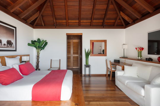VILLA KYR BEDROOM2 5