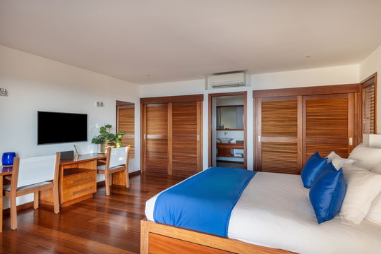 VILLA KYR BEDROOM4 1