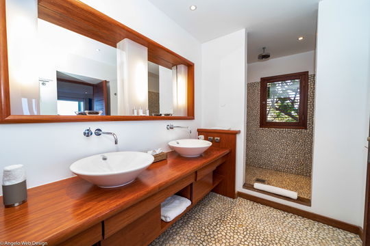 VILLA KYR BEDROOM4 8