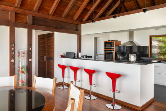 VILLA KYR KITCHEN & DINING AREA 2