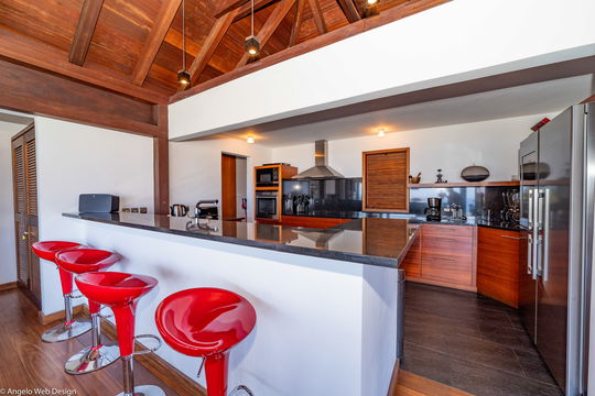 VILLA KYR KITCHEN & DINING AREA 3