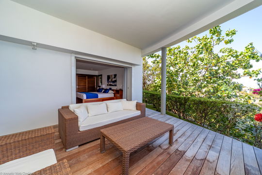 VILLA KYR OUTDOORS 7