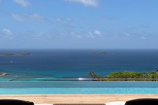 VILLA KYR POOL & TERRACE 4