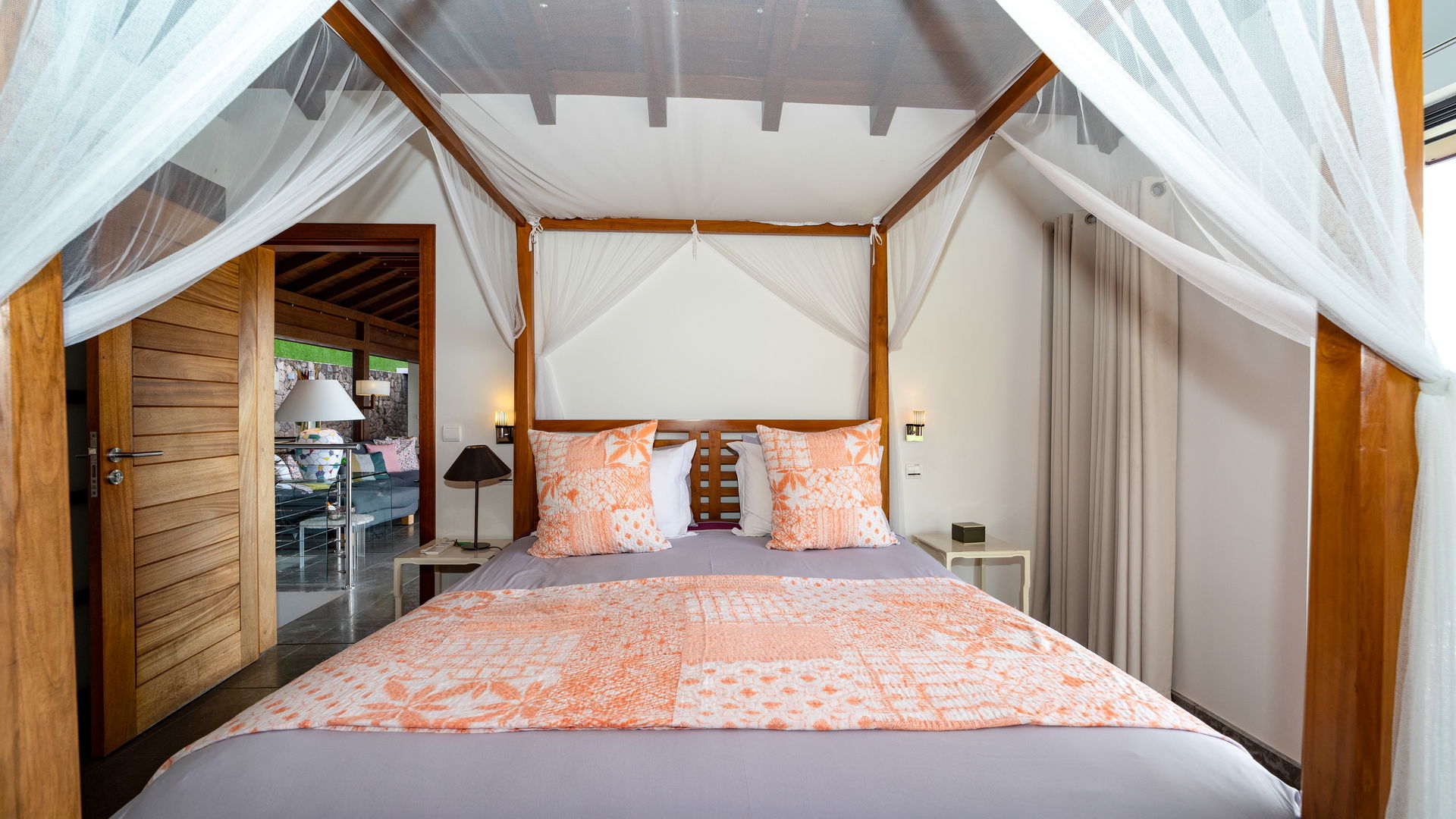 BEDROOM 1