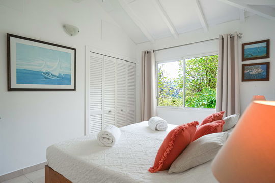 VILLA LES LATANIERS BEDROOM3 2