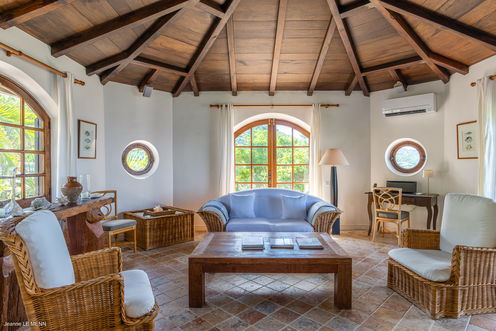 VILLA ADAGE LIVING AREA 1