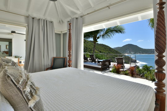 VILLA OCEAN BEDROOM1 3