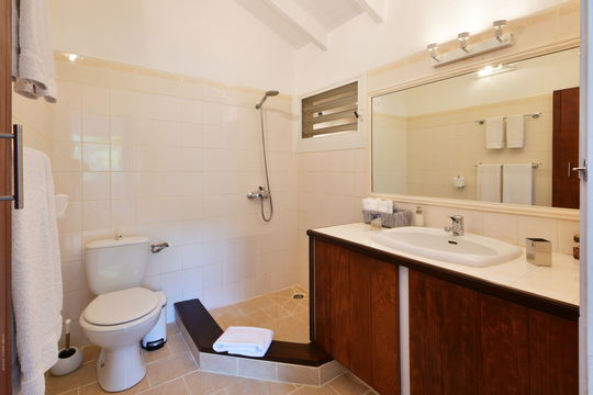 VILLA OCEAN BEDROOM2 4