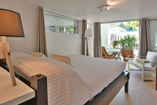 VILLA OCEAN BEDROOM3 2