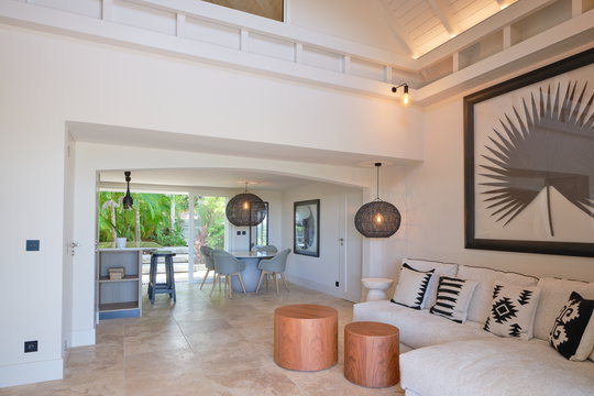 VILLA LA BONBONNIERE LIVING AREA 4