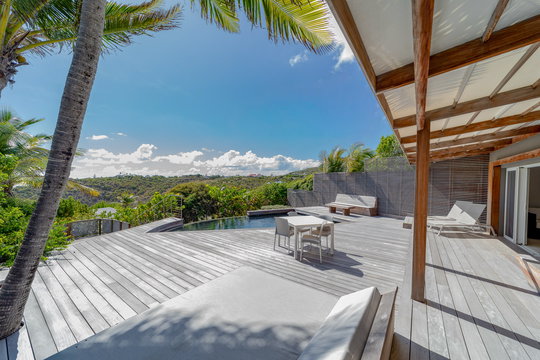 VILLA LA BONBONNIERE POOL & TERRACE 1