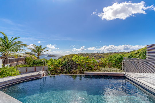 VILLA LA BONBONNIERE POOL & TERRACE 7