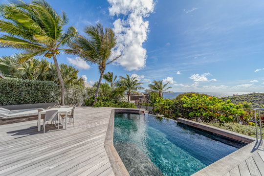 VILLA LA BONBONNIERE POOL & TERRACE 8