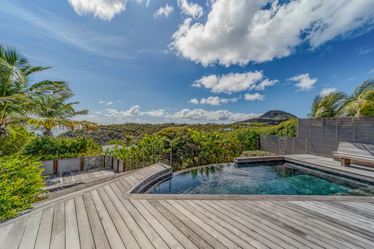 VILLA LA BONBONNIERE POOL & TERRACE 9