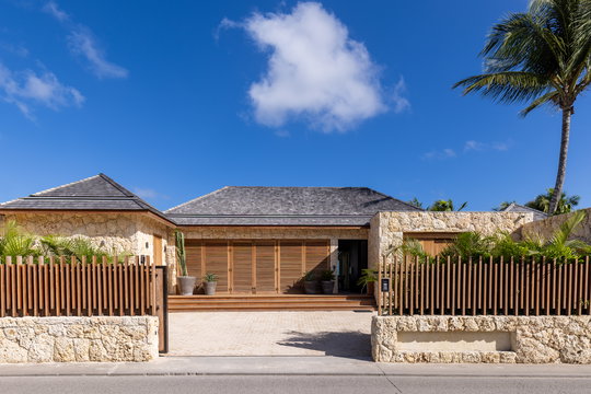 VILLA MAVERICK OUTDOORS 1