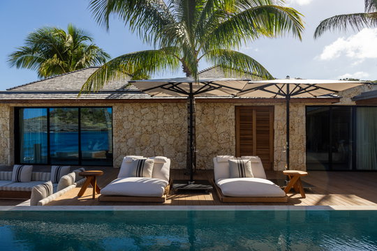 VILLA MAVERICK POOL & TERRACE 10