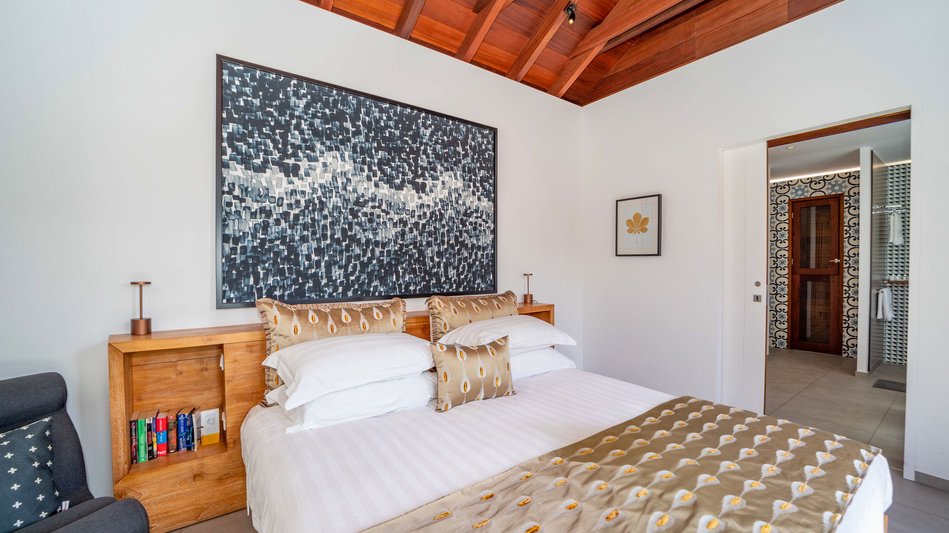 BEDROOM 4