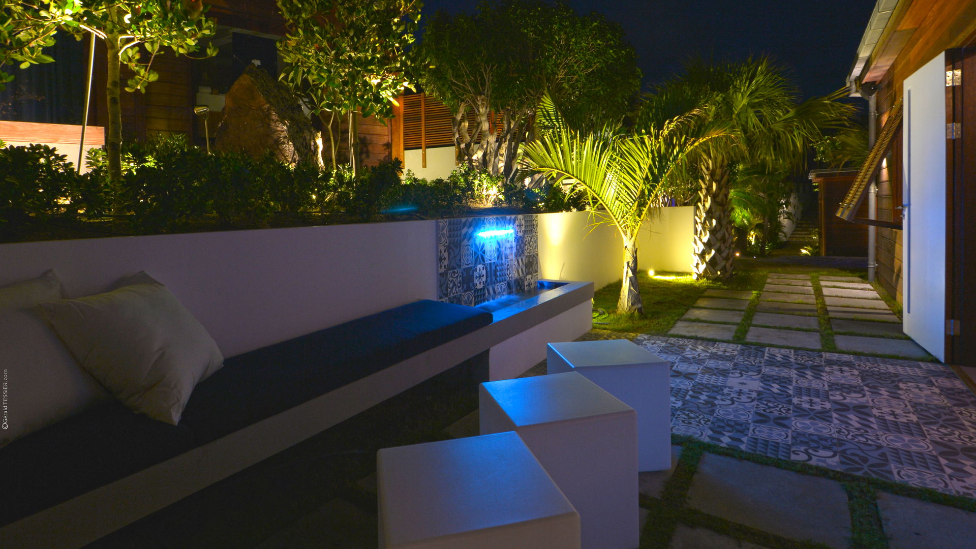 BY NIGHT