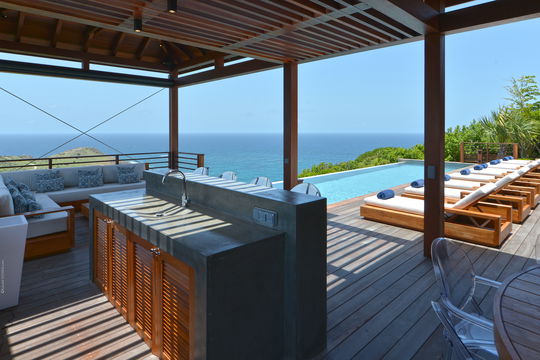 VILLA DANSE DU SOLEIL GAZEBO 1