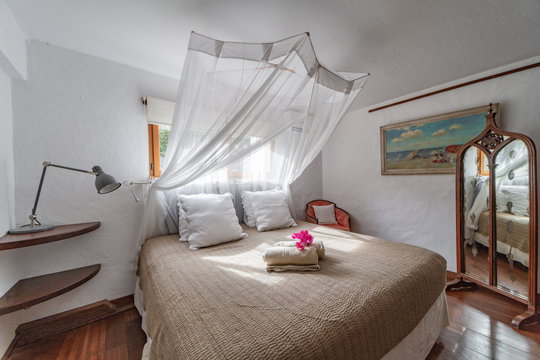 VILLA APIANO BEDROOM4 3