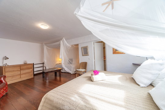 VILLA APIANO BEDROOM4 5