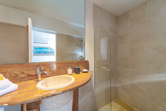 VILLA APIANO BEDROOM4 7