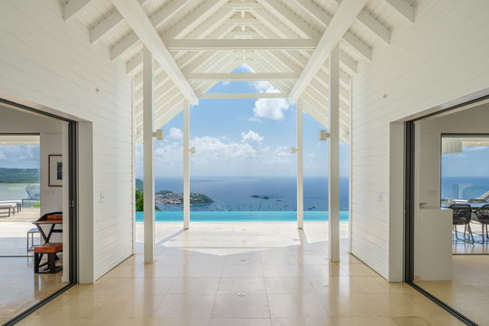 VILLA THE VIEW OUTDOOR LOUNGE AREA 1