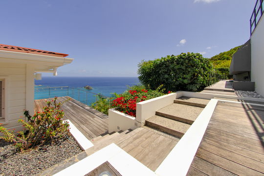 VILLA THE VIEW OUTDOORS 6