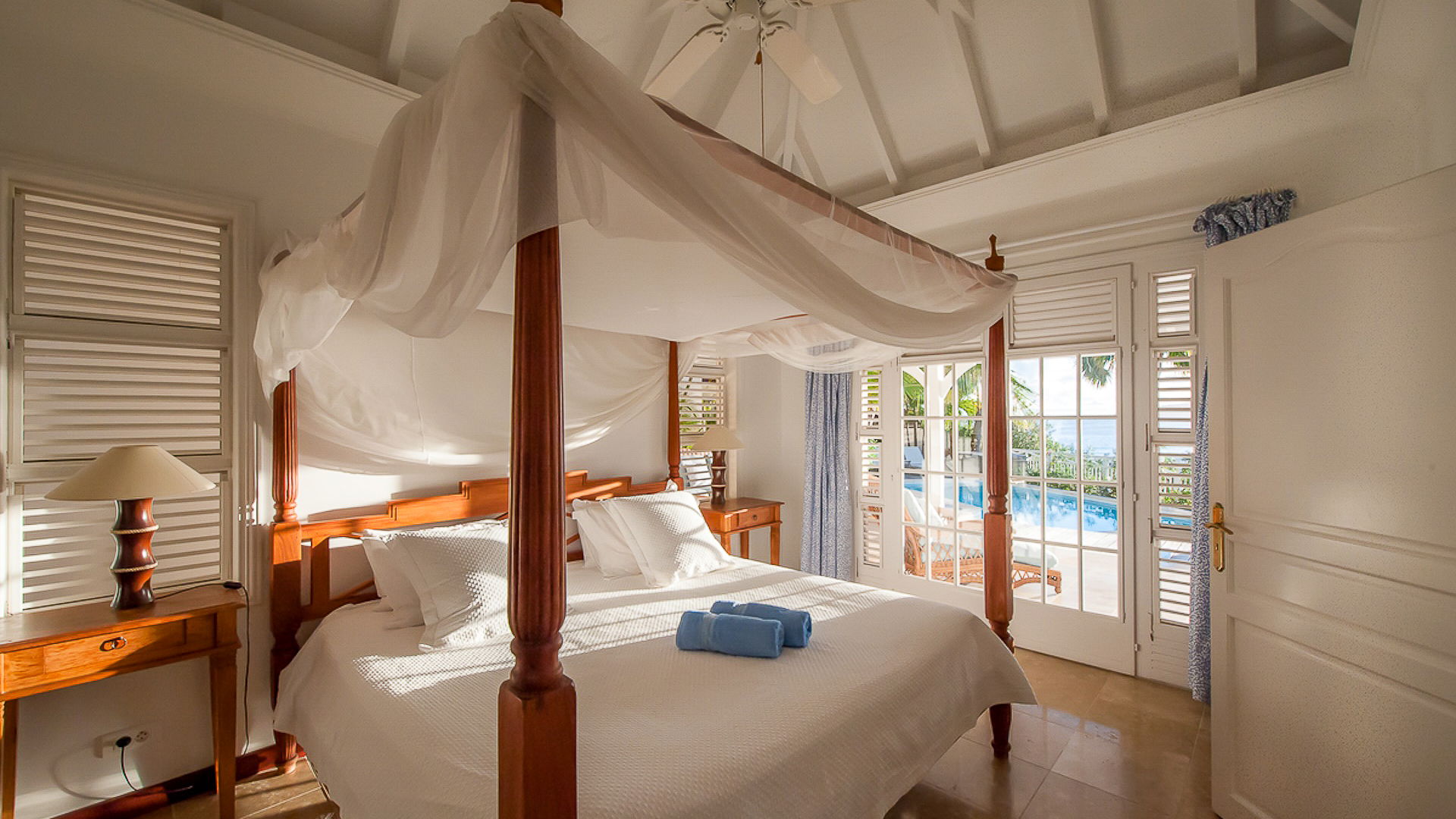 BEDROOM 1