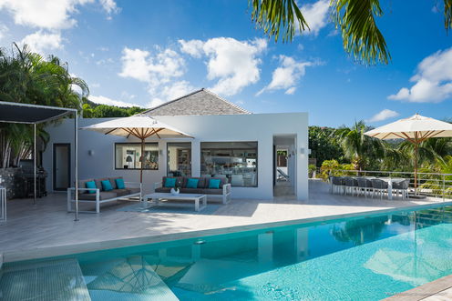 VILLA AVENSTAR POOL & TERRACE 7