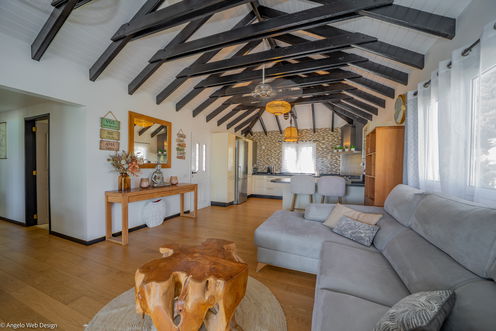 VILLA ECOUTE LES VAGUES LIVING AREA 3