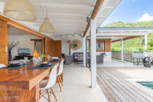 VILLA ANAKAO KITCHEN & DINING AREA 3
