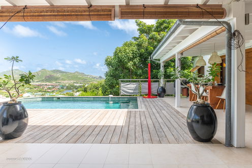 VILLA ANAKAO POOL & TERRACE 3