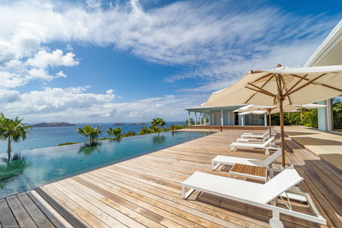 VILLA BOW POOL & TERRACE 2