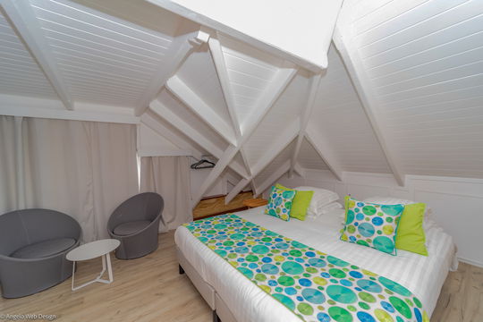 VILLA CASANOVA BEDROOM2 1