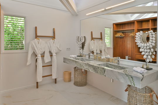 VILLA COEUR DE PIRATE BEDROOM1 19