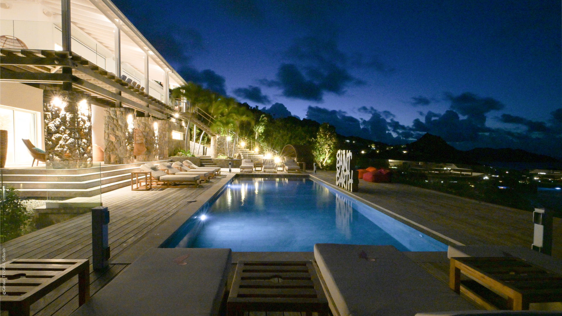 BY NIGHT