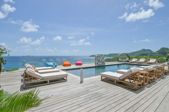 VILLA COEUR DE PIRATE POOL & TERRACE 3