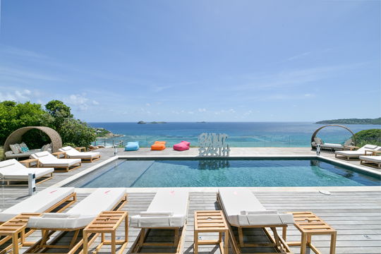 VILLA COEUR DE PIRATE POOL & TERRACE 5